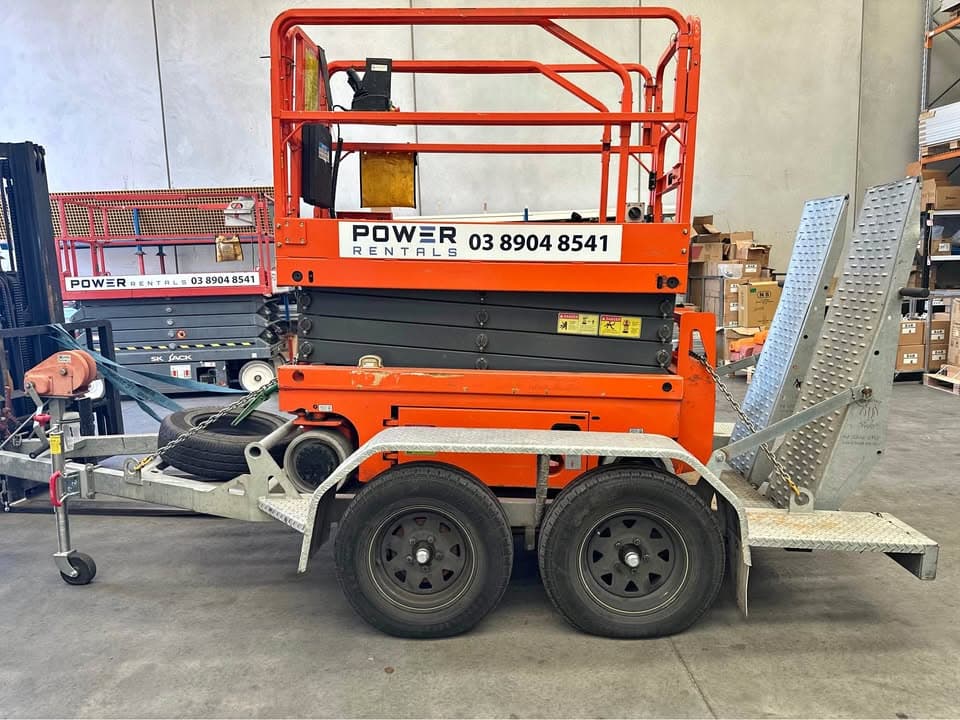 Scissor lift for hire